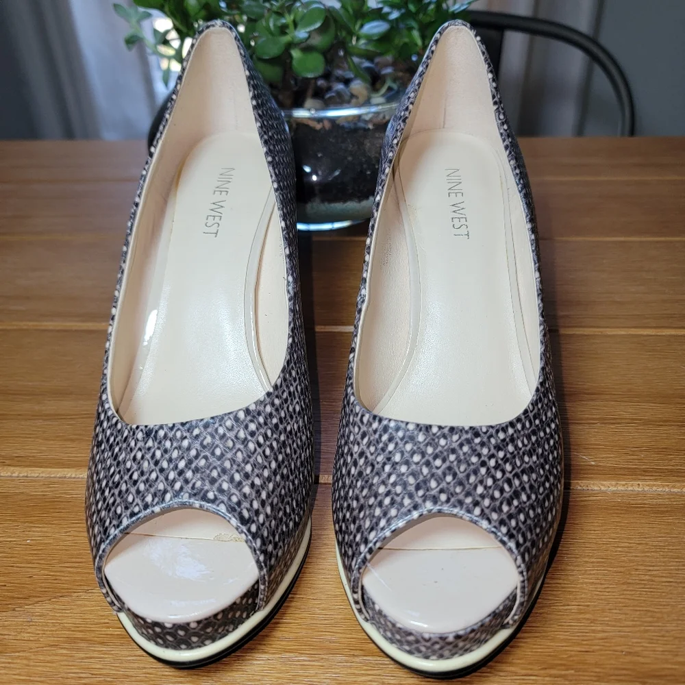 Nine West 